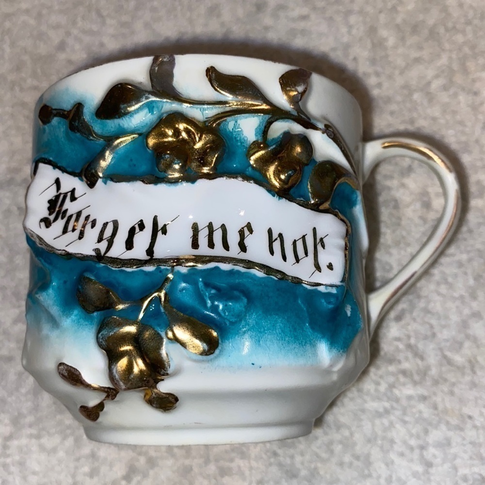 Forget me not collectible cup gold gilded antique